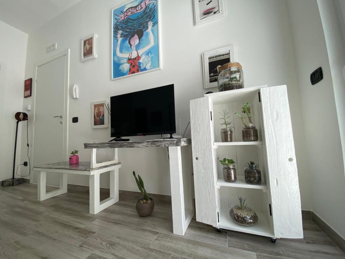 Bed and Breakfast La Casa Di Nina à Lecce Extérieur photo